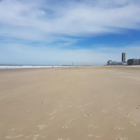 Nocleg ze śniadaniem 't Zandmanneke 4*